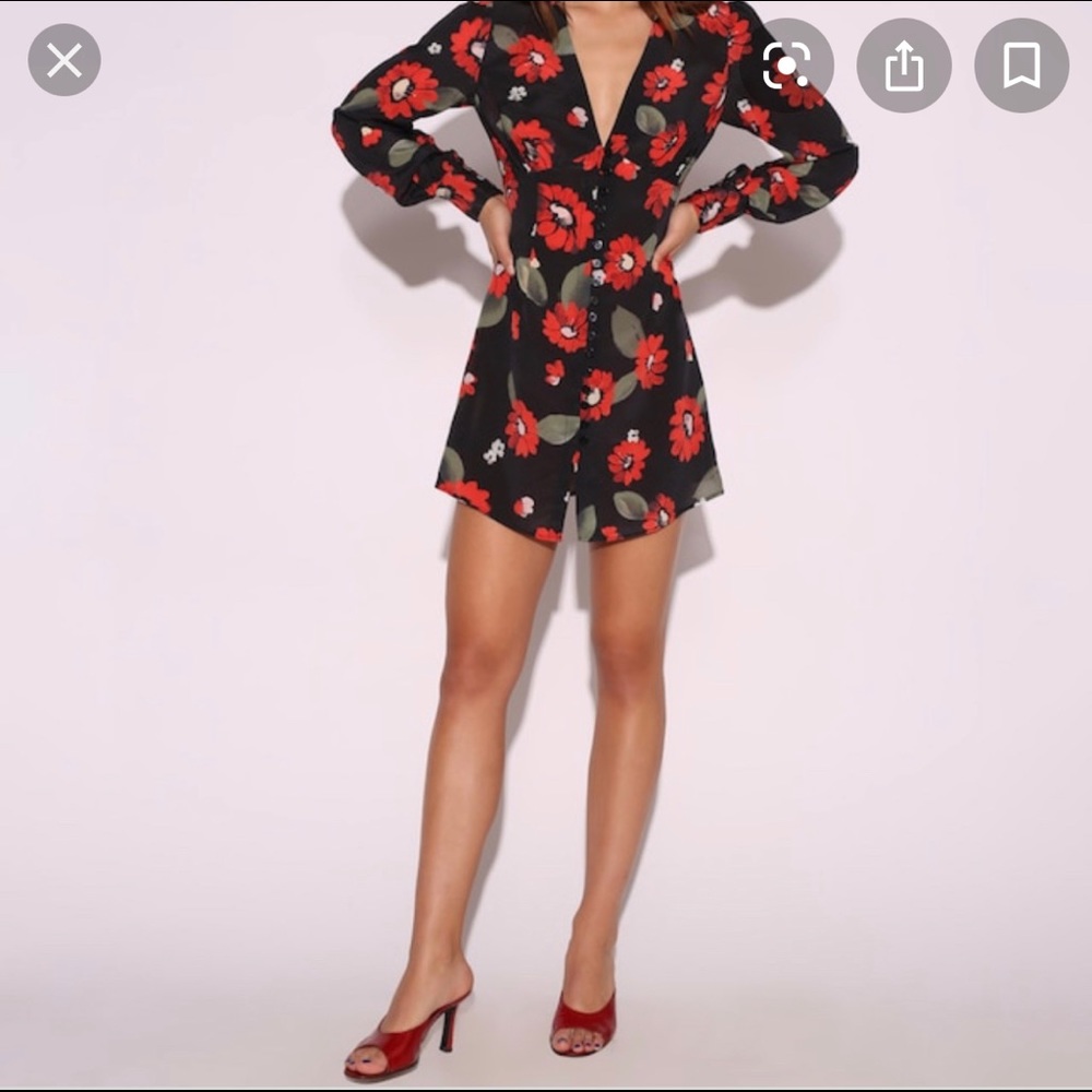 Réalisation Par Leekley Dress in Bellisima